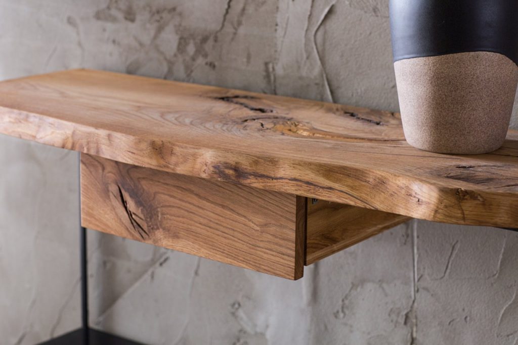 Pielęgnacja mebli drewnianych