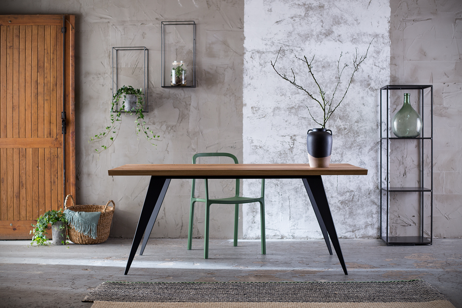 Nowoczesny Stół Loftowy