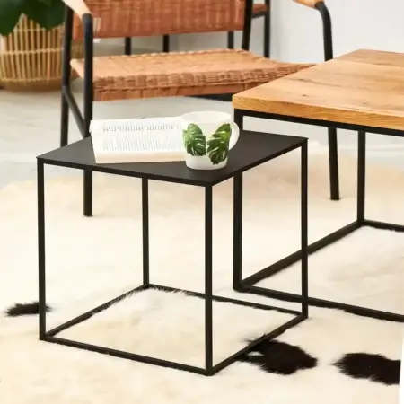 Stolik Kawowy Stalowy LOFT – Minimalistyczny Design i Industrialny Styl